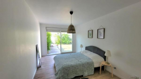 Grande maison PLAIN PIED de 6 Chambres Hyper centre et 300m de la plage